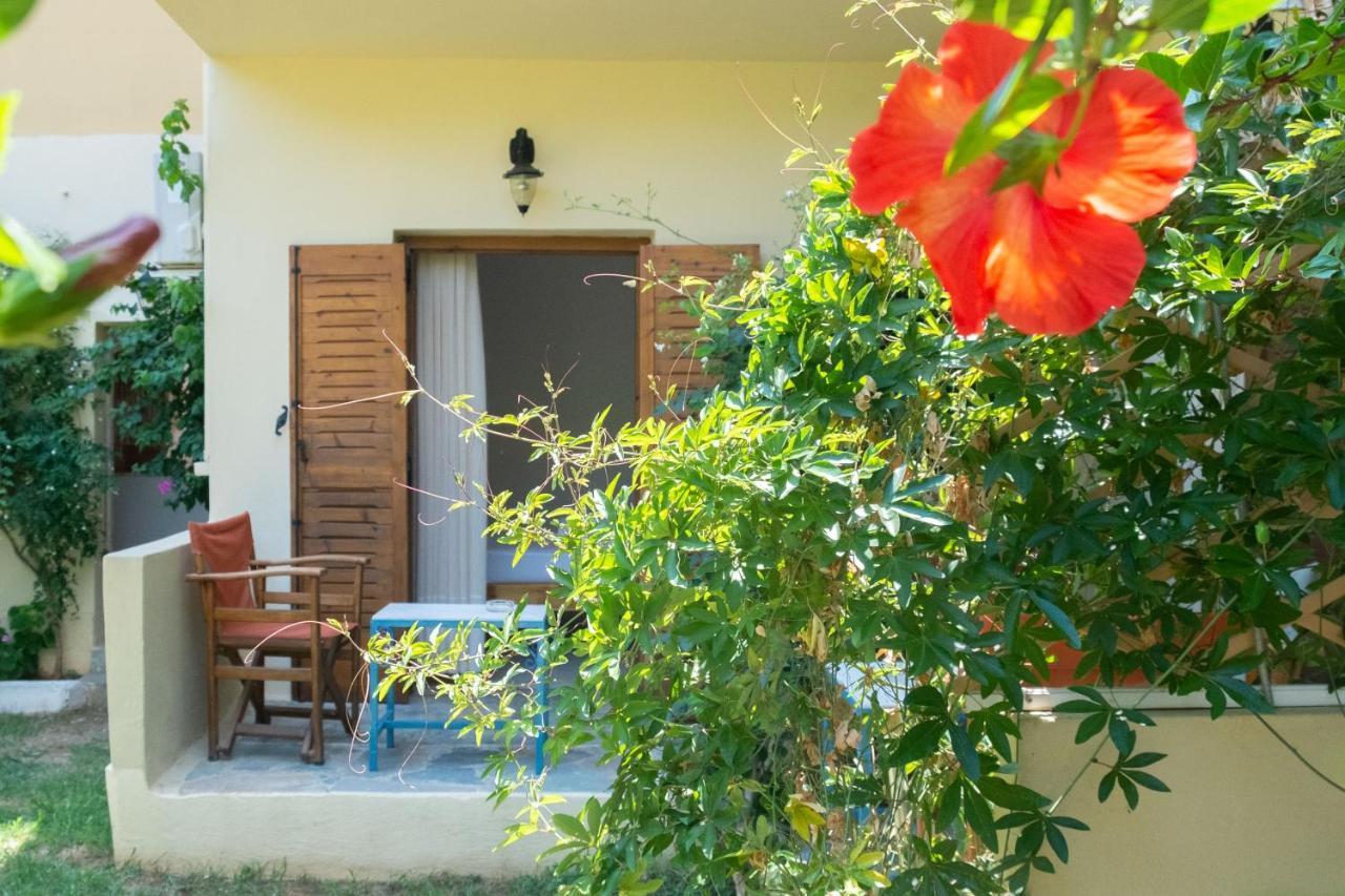 Irtakina Apartment Sougia Exterior foto