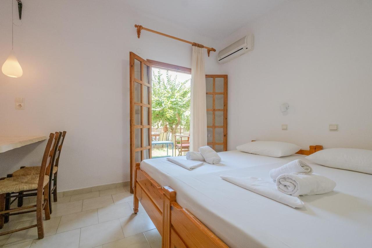 Irtakina Apartment Sougia Exterior foto